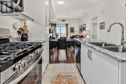 311 - 5 Spooner Crescent, Collingwood, ON - Indoor Photo Showing Kitchen With Double Sink With Upgraded Kitchen