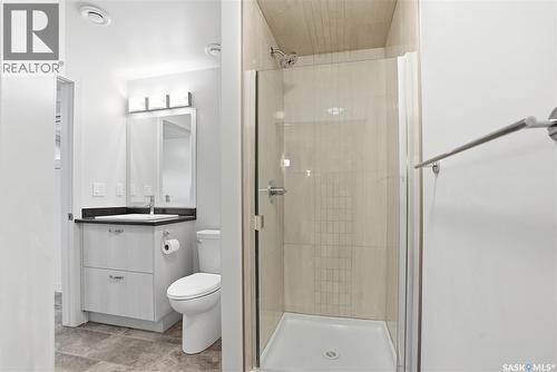 201 Adelaide Street E, Saskatoon, SK - Indoor Photo Showing Bathroom