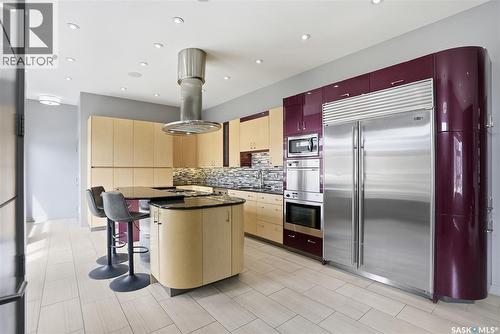 201 Adelaide Street E, Saskatoon, SK - Indoor Photo Showing Kitchen With Upgraded Kitchen