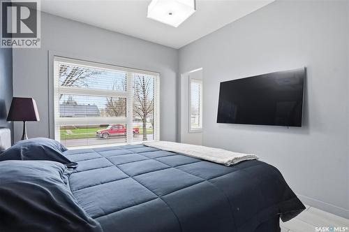 201 Adelaide Street E, Saskatoon, SK - Indoor Photo Showing Bedroom