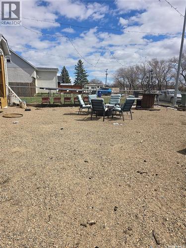 209 Allan Street, Dundurn, SK - Outdoor