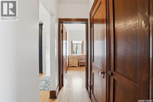 815 4Th Avenue N, Saskatoon, SK - Indoor Photo Showing Other Room