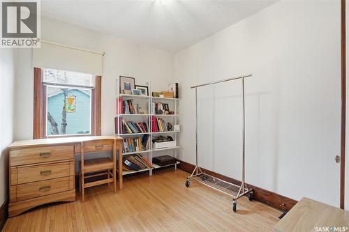 815 4Th Avenue N, Saskatoon, SK - Indoor