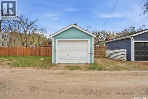 815 4Th Avenue N, Saskatoon, SK - Outdoor