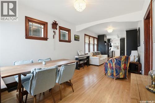 815 4Th Avenue N, Saskatoon, SK - Indoor Photo Showing Dining Room