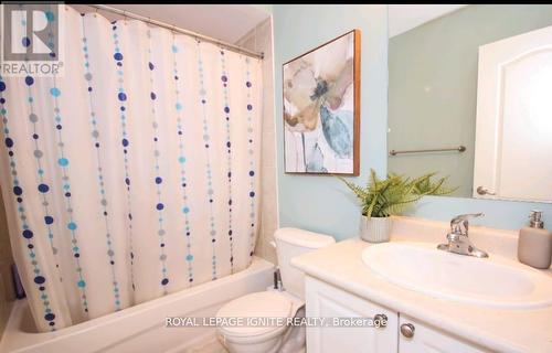 66 Westray Crescent, Ajax, ON - Indoor Photo Showing Bathroom