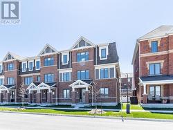 75 WHITEFISH STREET Whitby, ON L1P 0E4