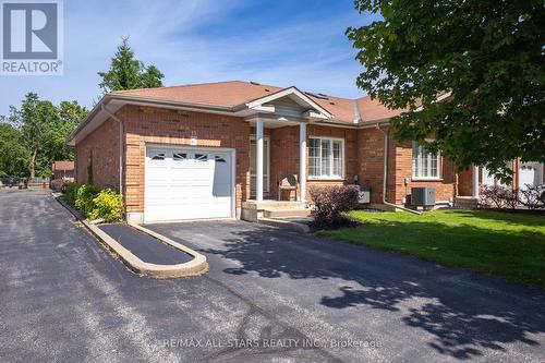 11 - 111 COLBORNE STREET  Kawartha Lakes (Fenelon Falls), ON K0M 1N0
