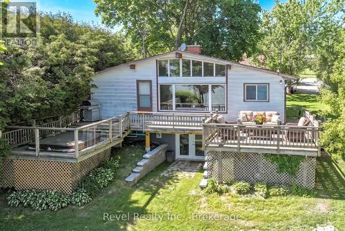 18 LAKEVIEW BOULEVARD  Kawartha Lakes (Little Britain), ON K0M 2C0