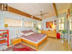 Top floor bed 2 - 