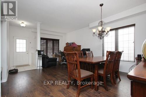 1335 Langley Circle, Oshawa, ON - Indoor Photo Showing Dining Room