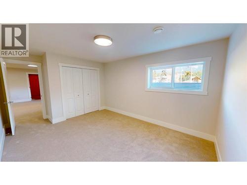 4868 Riverview Drive Unit# 118, Edgewater, BC - Indoor Photo Showing Other Room