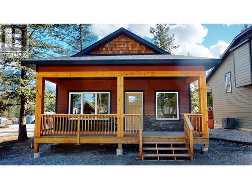 4868 Riverview Drive Unit# 118, Edgewater, BC - Outdoor With Deck Patio Veranda