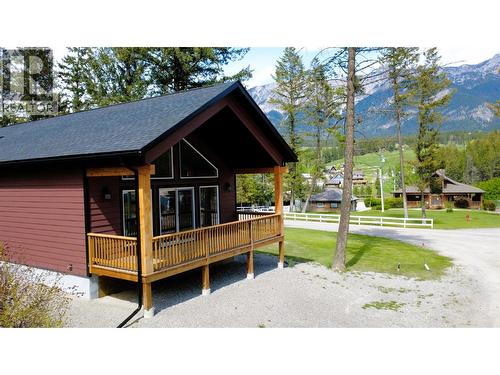 4868 Riverview Drive Unit# 118, Edgewater, BC - Outdoor With Deck Patio Veranda