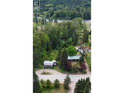 3637 6 Highway  Passmore, BC V0G 2J0