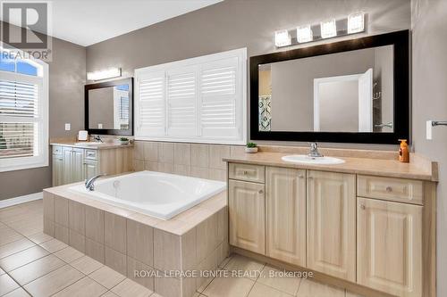 87 Richler Avenue, Vaughan, ON - Indoor Photo Showing Bathroom