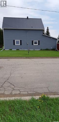 301 8Th Avenue E, Melville, SK 