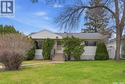 2201 Broadway AVENUE  Saskatoon, SK S7J 0Y5