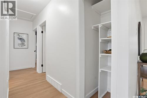 2201 Broadway Avenue, Saskatoon, SK - Indoor
