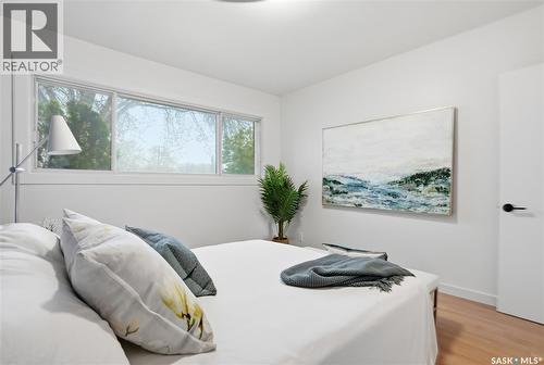 2201 Broadway Avenue, Saskatoon, SK - Indoor Photo Showing Bedroom