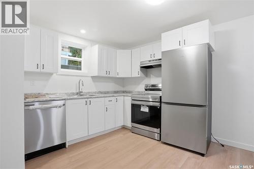 2201 Broadway Avenue, Saskatoon, SK - Indoor Photo Showing Kitchen