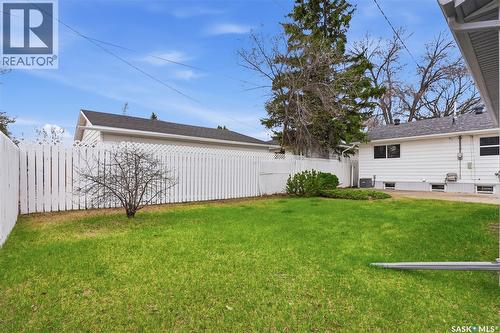 2201 Broadway Avenue, Saskatoon, SK - Outdoor