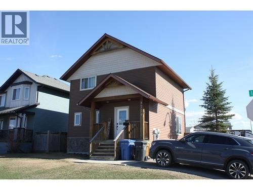 8739 113 AVENUE  Fort St. John, BC V1J 0E2