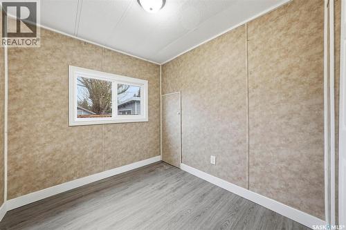 2 219 Grant Street, Saskatoon, SK 