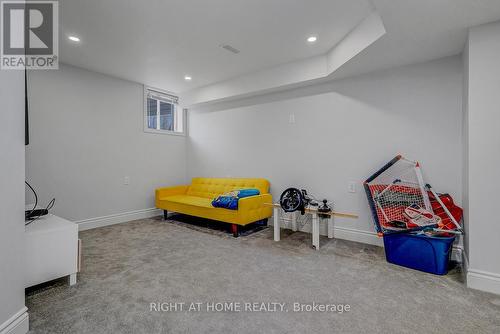 771 Devario Crescent, Ottawa, ON - Indoor Photo Showing Other Room