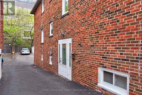 25 Lorindale Avenue, Toronto, ON - Outdoor