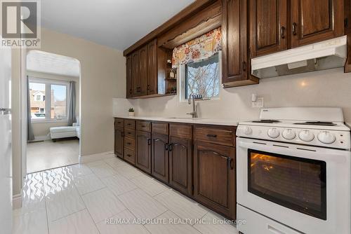 61 Third Avenue, Arnprior, ON - Indoor Photo Showing Kitchen