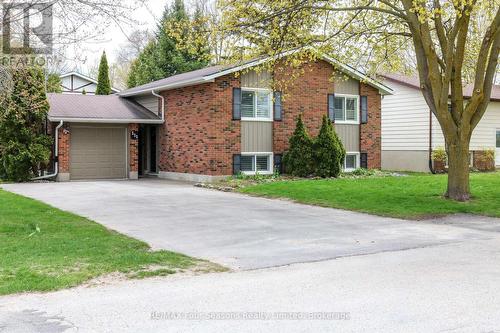 323 HICKORY STREET  Collingwood, ON L9Y 3G4