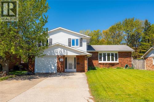 1083 SALISBURY STREET  Sarnia, ON N7S 3V6