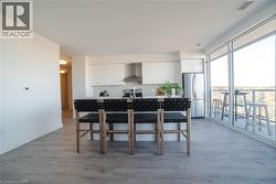 15 GLEBE Street Unit# 1701  Cambridge, ON N1S 0C3