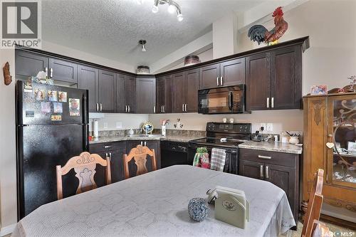 401 1501 15Th Street E, Prince Albert, SK - Indoor