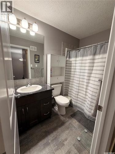 511 210 Rajput Way, Saskatoon, SK - Indoor Photo Showing Bathroom
