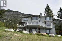 8381 RICHARDSON Crescent Canal Flats, BC V0B 1B0
