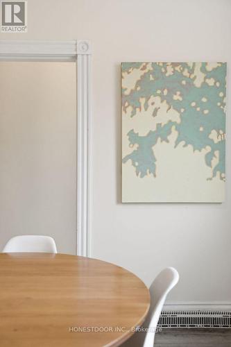 74 Tisdale Street N, Hamilton, ON - Indoor Photo Showing Dining Room