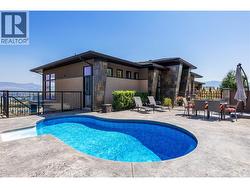 Pool with new liner and convenient bathroom off pool - 