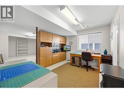 3rd bedroom, currenlty used as office/flex - 