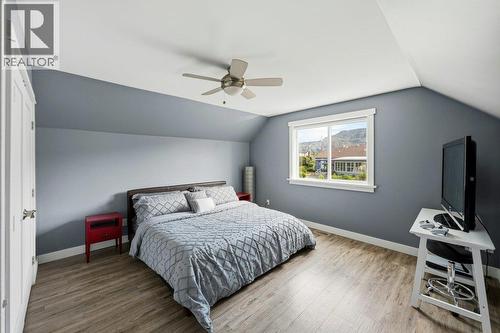 Upper bedroom - 6925 Chardonnay Place, Oliver, BC - Indoor Photo Showing Bedroom