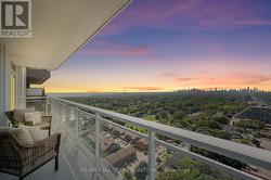 2301 - 286 MAIN STREET Toronto, ON M4C 0B3