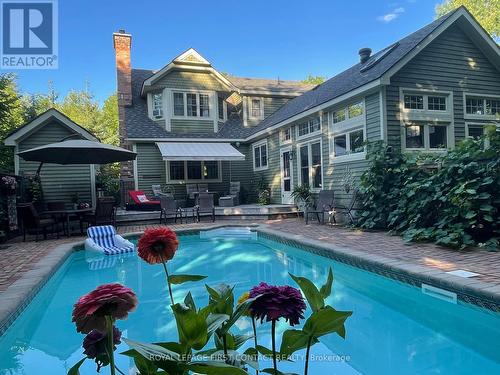 26 Paddy Dunn'S Circle, Springwater, ON - Outdoor With In Ground Pool With Deck Patio Veranda