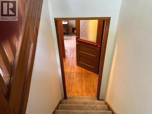 815 Baker Street, Nelson, BC - Indoor Photo Showing Other Room