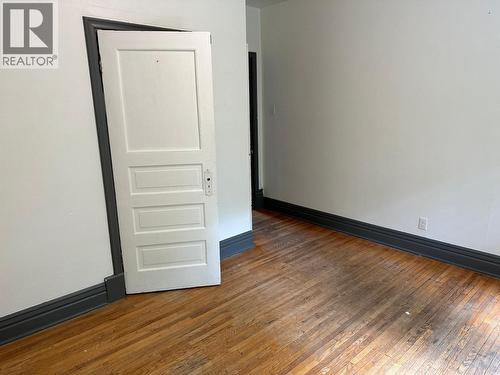 815 Baker Street, Nelson, BC - Indoor Photo Showing Other Room