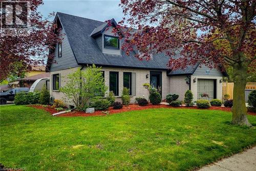 49 ASHWOOD Drive  Cambridge, ON N3C 3H7