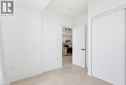 4878 Powers Common Unit# D1104, Burlington, ON - Indoor Photo Showing Other Room