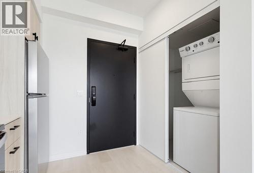 4878 Powers Common Unit# D1104, Burlington, ON - Indoor Photo Showing Laundry Room