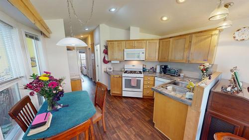 8-3320 Theatre Road, Cranbrook, BC 