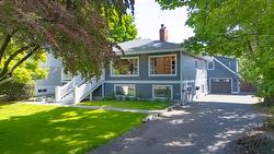 1847 Maple Street Kelowna, BC V1Y 1H4
